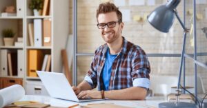 العمل الحر في ألمانيا للسوريين 2026 