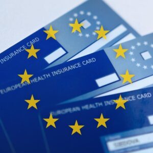 التأمين الصحي للسوريين في أوروبا 2026