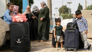 عودة اللاجئين السوريين من تركيا