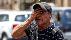حالة تأهب قصوى في 18 مدينة
